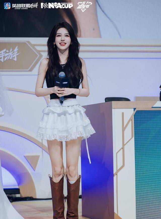 Rita的逆袭之路!电竞解说到娱乐圈女神,跨界走得飞起!