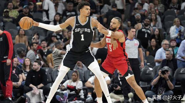 分析:奥拉朱旺如何帮助马刺队维克托·文班亚马在休赛期蜕变